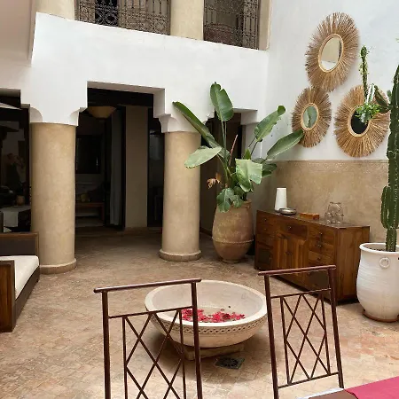 Magnifique Riad dans la médina Marrakesh Extérieur photo